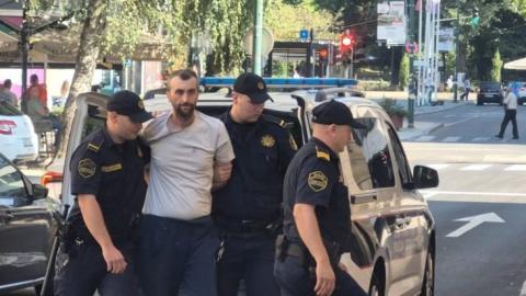 Adnanu Lokvančiću, osumnjičenom za ubistvo majke i brata, produžen pritvor za još mjesec dana