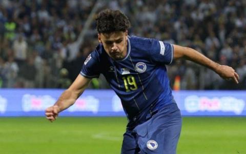 Alajbegović među deset kandidata za Trofej Kopa