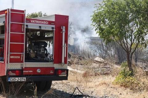 Besana noć za vatrogasce u zapadnoj Hercegovini: Vatra progutala više od 24.000 kvadratnih metara