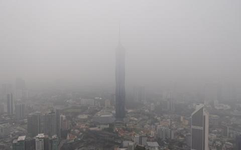 Dim iz Indonezije guši Maleziju i Singapur, stručnjaci traže odgovornost zagađivača