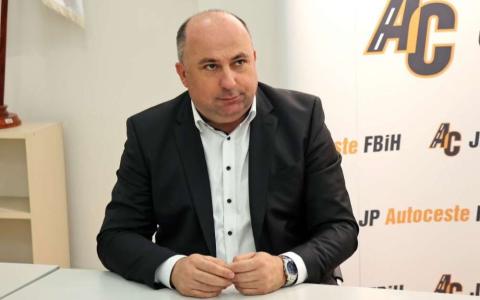 Direktor Autocesta FBiH vratio novac za štetu na službenom vozilu