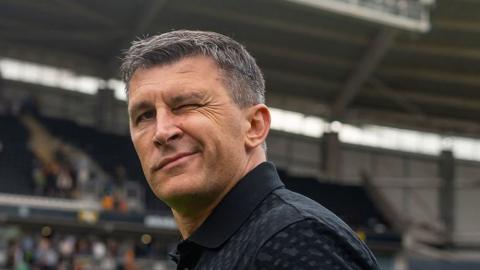 Engleski mediji oduševljeni Jakirovićem: Hal šokirao Junajted već u prvom kolu