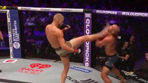 Englez brutalnim udarcem nogom u glavu šokirao rivala i nastavio zastrašujući niz pobjeda