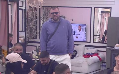 Janjuš prozvao Sandru i Mateju: "Smatram da nikada niste bili drugari"