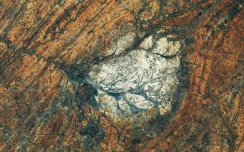 Kosmonauti sa ISS-a snimili anortozitno masivo u Madagaskaru koji liči na Mjesec