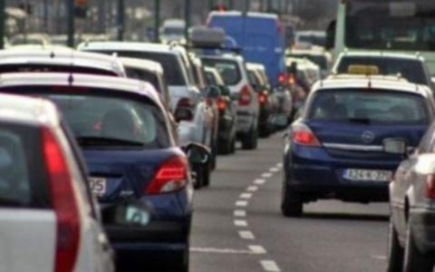 Mokri kolovozi i magla širom BiH, stari prelaz Gradiška ponovo otvoren