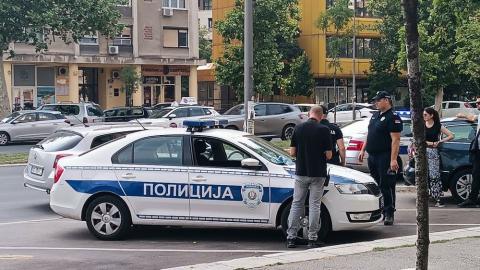 Muškarac teško povrijeđen na gradilištu kod Vranjske Banje, udario ga kamion u rikvercu