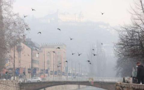 Počelo je grijanje: Zavod upozorava na zagađen zrak i opasnost od trovanja
