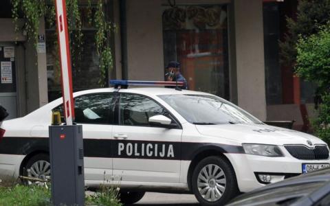 Prijedlog za pritvor za 35-godišnjaka iz Gradačca: kod njega pronađeni marihuana i amfetamin