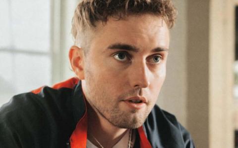 Sam Fender najavio veliku stadionsku turneju po UK i Irskoj za ljeto 2027.