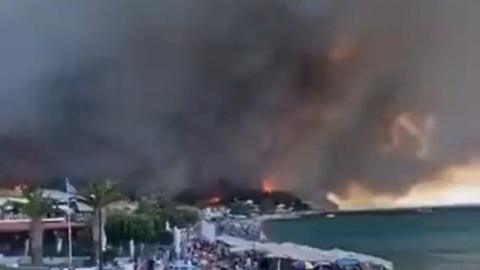 Srpkinja opisala scene velikog požara u Siviriju: "Crni oblaci dima idu ka nama, počinje hitna evakuacija"