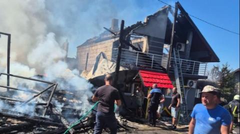Tragedija zadesila porodicu Humkić: Jutros izgubili oca, a onda požar progutao sve što su godinama sticali