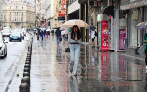 U BiH danas kiša i pljuskovi, na planinskim vrhovima večeras moguć i snijeg