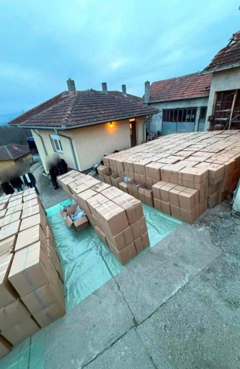 Više od osam tona marihuane iz Sjeverne Makedonije završilo u Srbiji: Droga skrivana u skladištu kod Kruševca