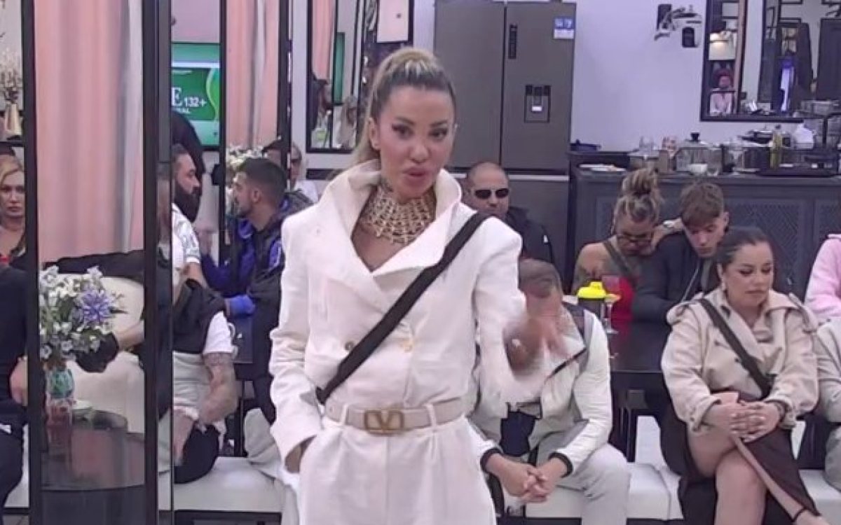 Aneli Ahmić o odnosu s Filipom Carom: „Prija mi, ali ništa od toga"