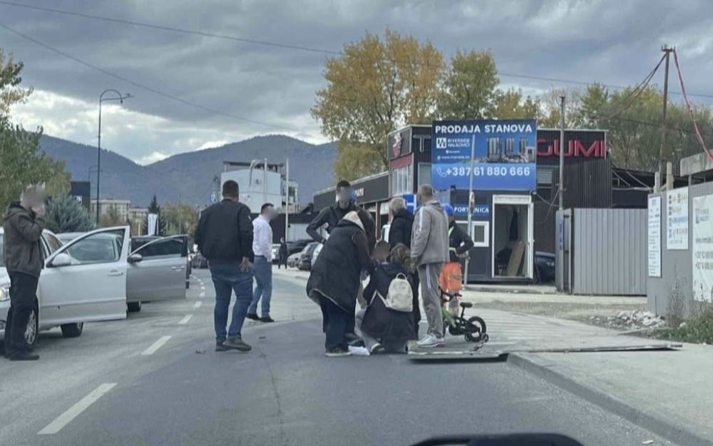 Konstrukcija pala na ženu i dijete u naselju Halilovići