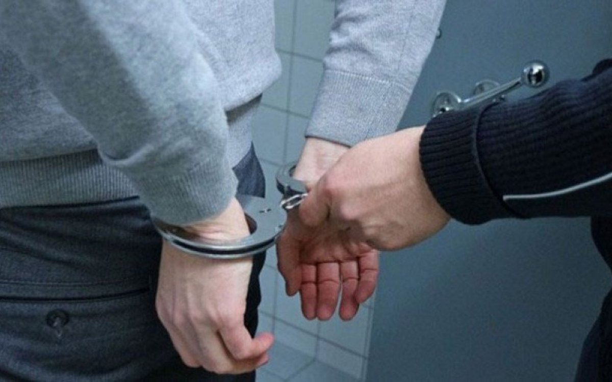 Maloljetnik nakon popravnog ispita prijetio u školi: "Donijeću pištolj i obračunaću se sa svima"