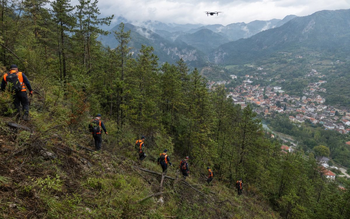 Masovna potraga za nestalom Malinom Kuljanin završena, pretraga terena se nastavlja

===SAŽETAK===
Osam dana intenzivne potrage za Malinom Kuljanin, nestalom na području Zagorica kod Konjica, nije dalo rezultat. Iz Gorske službe spašavanja BiH potvrđ