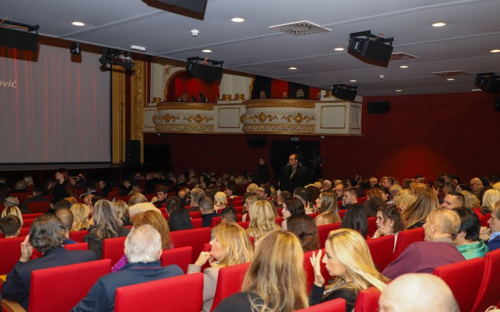 Mjuzikl „Šećerna vodica" u Teatru Odeon 30. oktobra