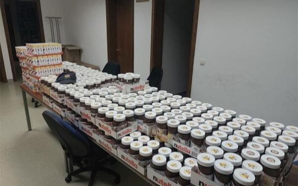 Na graničnom prijelazu Batina otkriveno 300 kilograma čokoladnog namaza skrivenog u kamionu