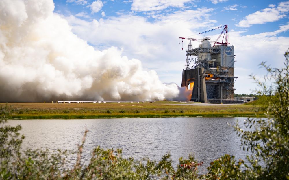 NASA testirala motor RS-25 u centru Stennis: radio 500 sekundi pri snazi od 111 posto