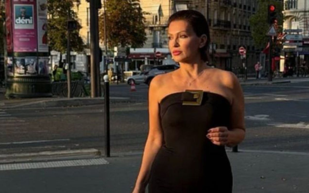 Nina Badrić u crnoj haljini osvojila Pariz, uz koncert Céline Dion