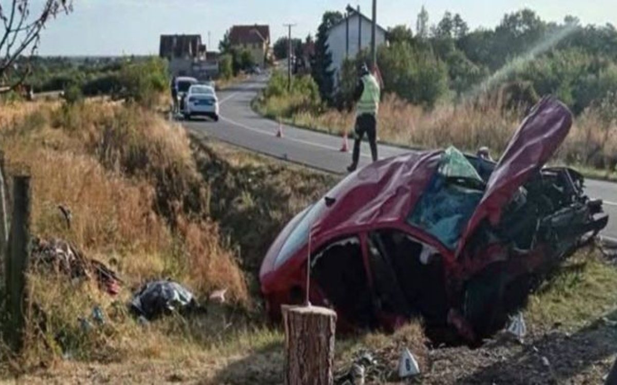 Poginuo pjevač Goran Maksimović (26): Automobil izletio s ceste, vatrogasci sjekli lim da izvuku zarobljene