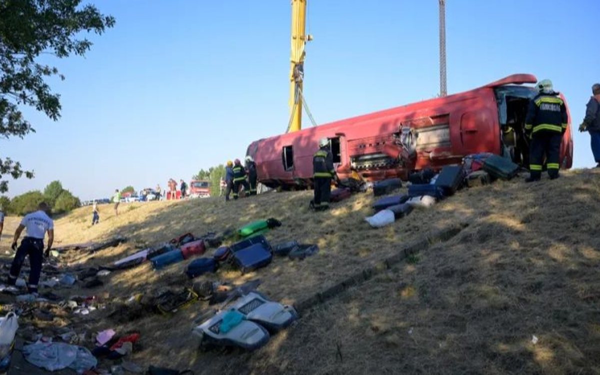 Prevrnuo se autobus s putnicima koji su se vraćali iz Međugorja: Poginulo 12 osoba, vozač vjerovatno zaspao