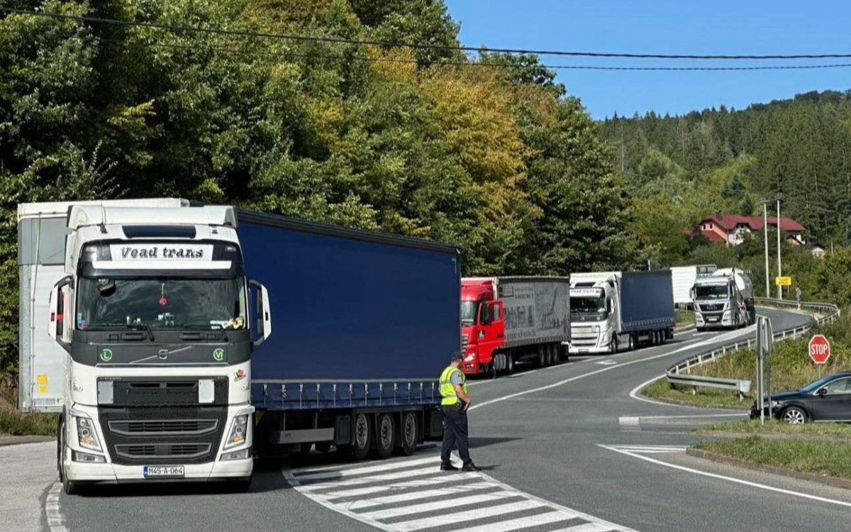 Prijevoznici iz regiona najavljuju blokadu granica s EU za 14. septembar