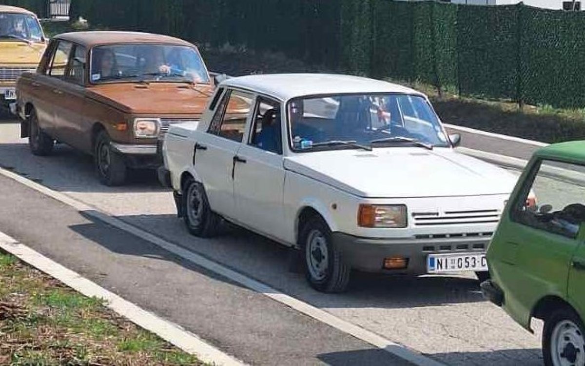 Prvi skup ljubitelja Wartburga u Lajkovcu okupio vozače iz šest zemalja