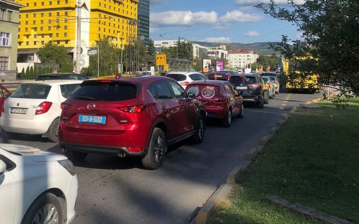 Rastu li cijene goriva: Kako smanjiti potrošnju goriva u gradskoj vožnji
