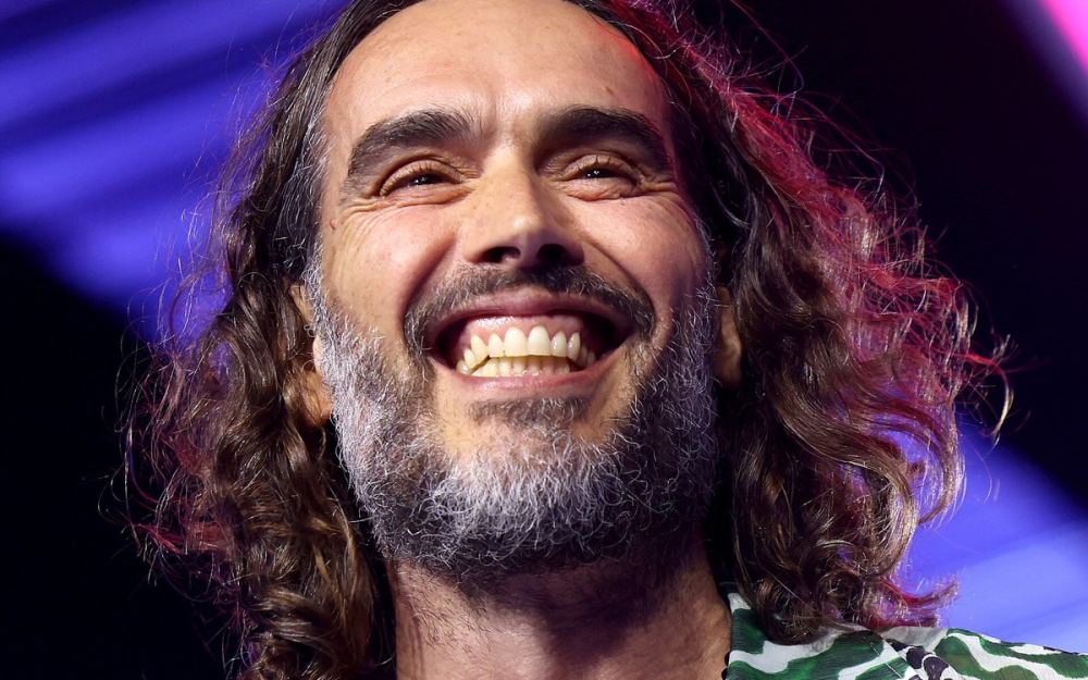 Russell Brand policiji: Vodio sam "vrlo promiskuitetan" život, ali nikad bez pristanka