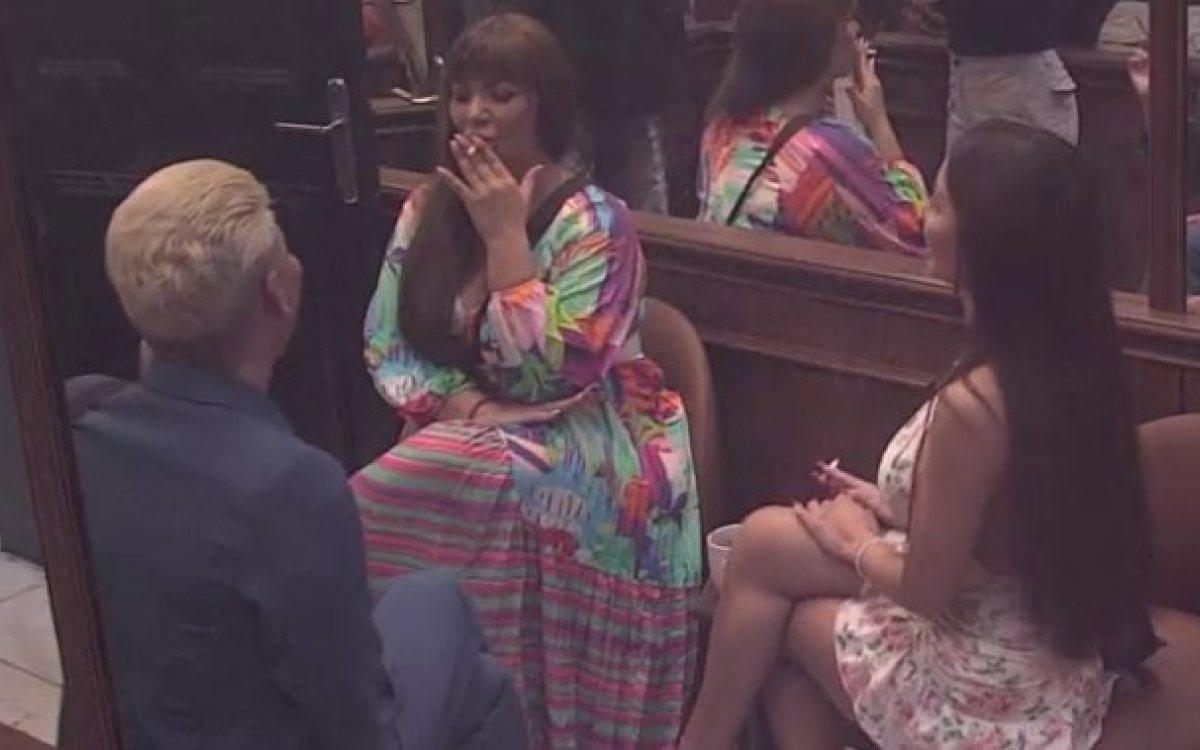 Sanja Grujić i Uroš Stanić iznenadili Miljanu Kulić rođendanskom pjesmom
