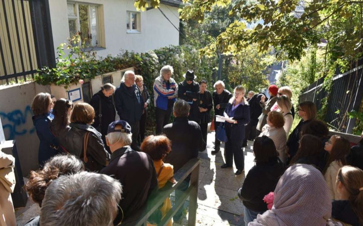 Sarajevo se oprostilo od Bisere Alikadić, uz stihove iz Ulice Kaptol