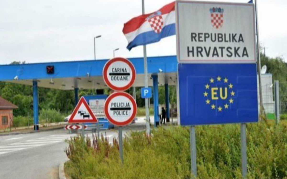 Stare objave na društvenim mrežama mogu strancima stvoriti probleme na hrvatskoj granici