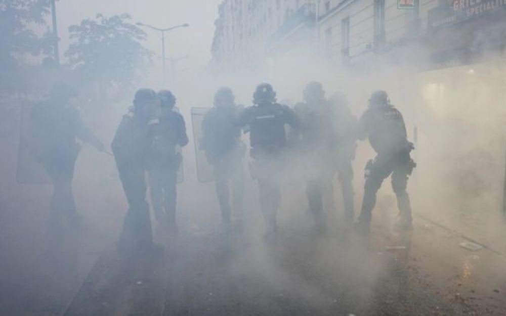Sukobi demonstranata i policije u francuskim gradovima: u Tuluzu demonstrant izgubio prste u eksploziji