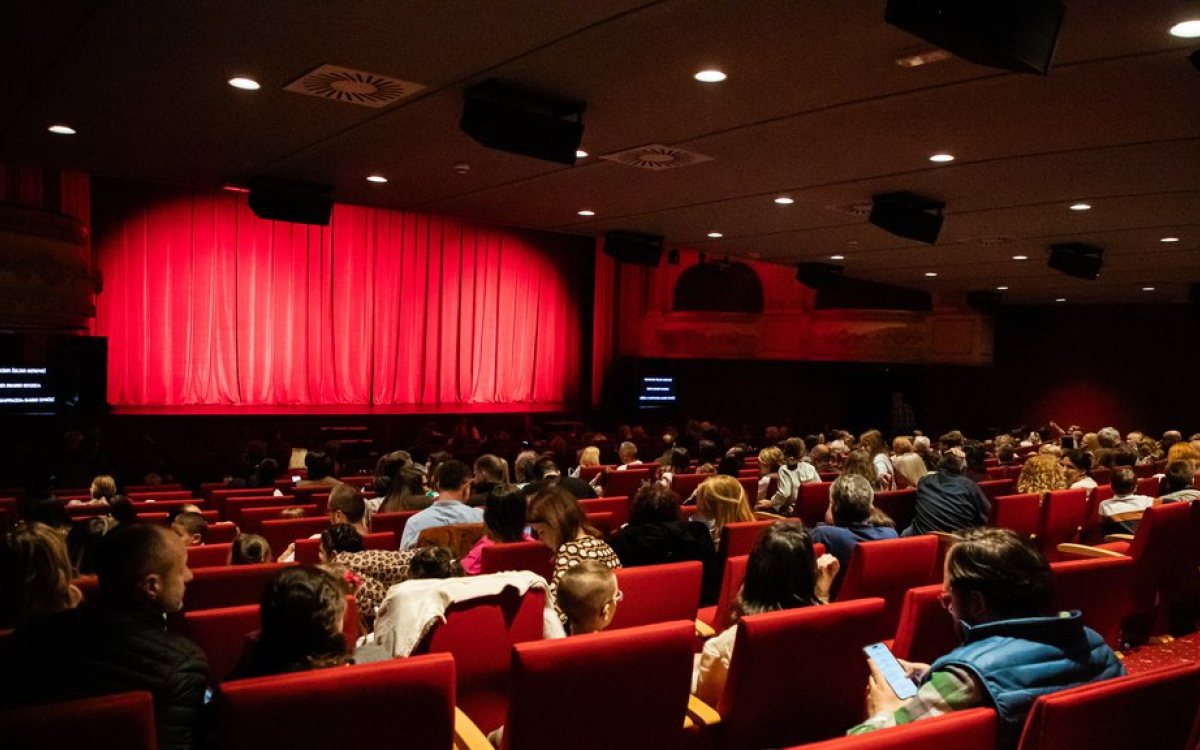 Teatar Odeon objavio oktobarski repertoar: od komedija i mjuzikala do predstava za djecu