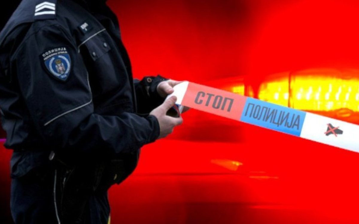 Teška nesreća kod Batajnice: Vozač u alkoholisanom stanju sletio s autoputa