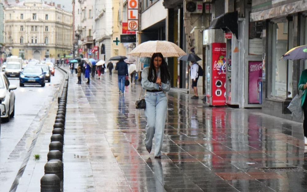 U BiH danas kiša i pljuskovi, na planinskim vrhovima večeras moguć i snijeg