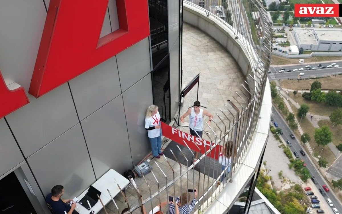 Utrka na Avaz Twist Toweru: Vuletić i Alijagić najbrži na 12. Avaz Tower Runningu