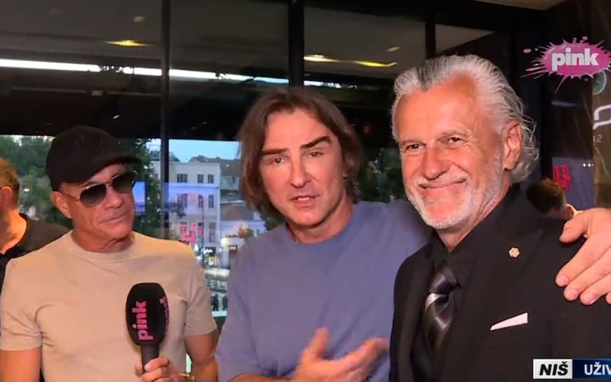 Željko Mitrović sa Van Damom i Džekom Dimićem na Međunarodnom filmskom festivalu u Nišu